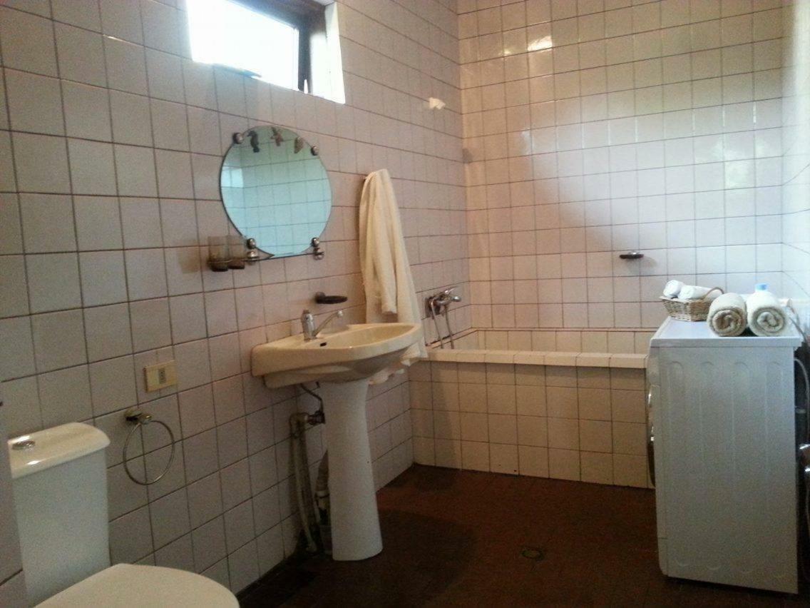 Marinas Guesthouse Kobuleti Ngoại thất bức ảnh